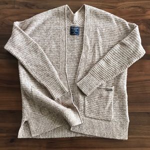 Abercrombie & Fitch cardigan size xs